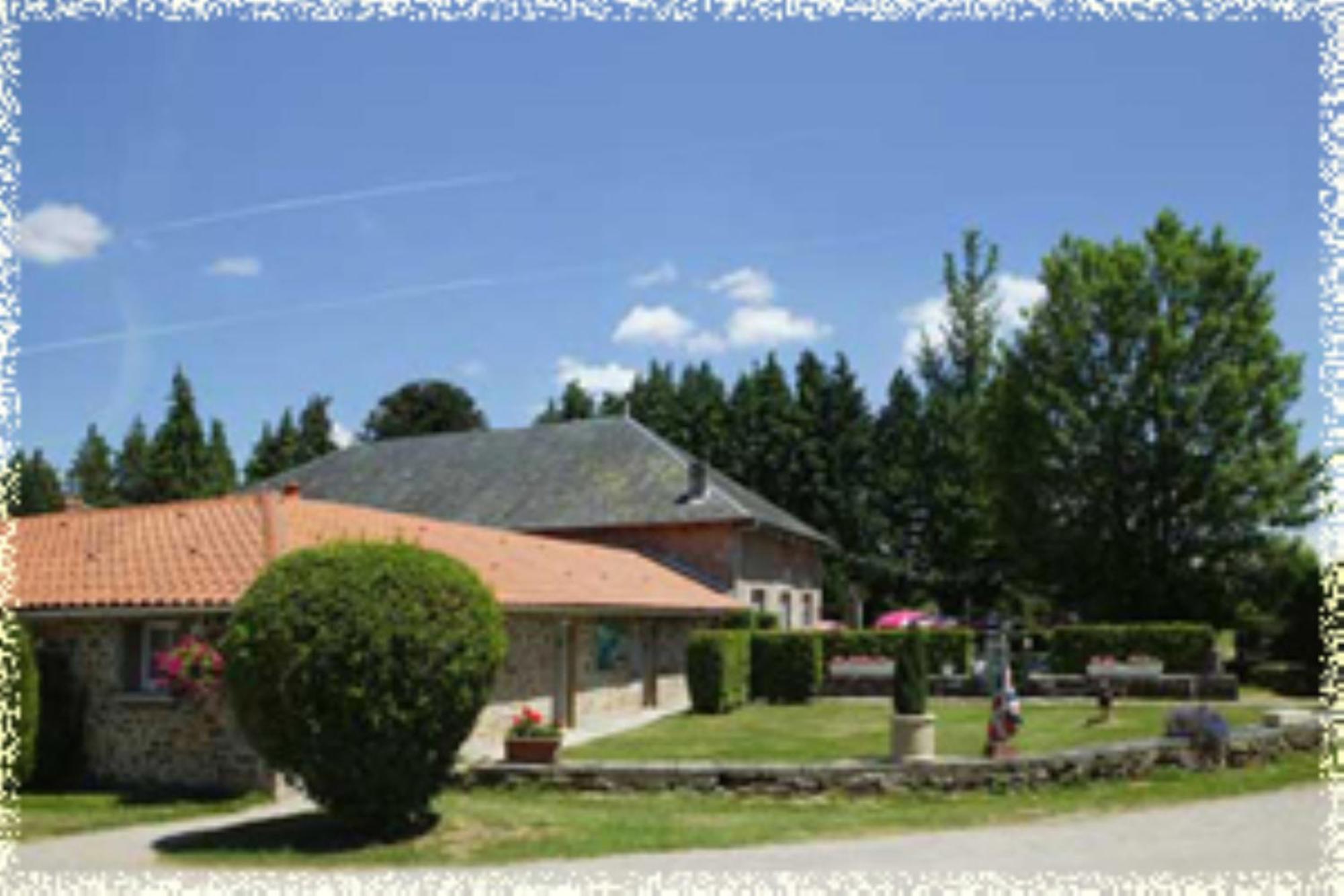Hôtellerie de Plein Air Camping Leychoisier Bonnac-la-Côte Exterior foto